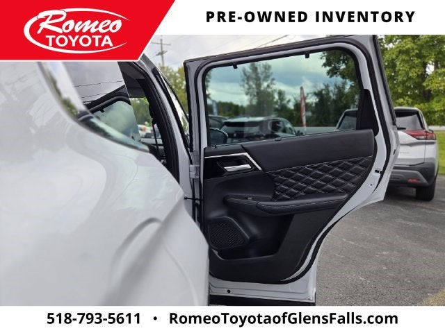 2023 Mitsubishi Outlander SEL