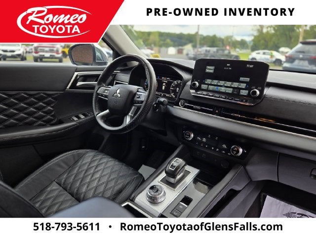 2023 Mitsubishi Outlander SEL