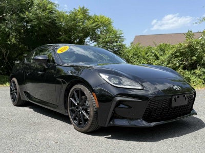 2024 Toyota GR86 Premium