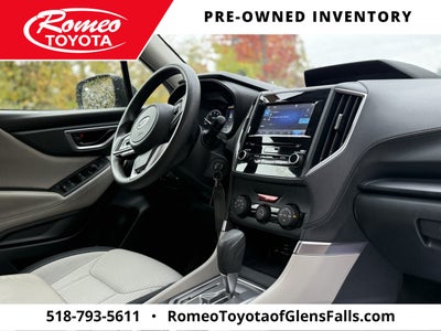 2023 Subaru Forester Base