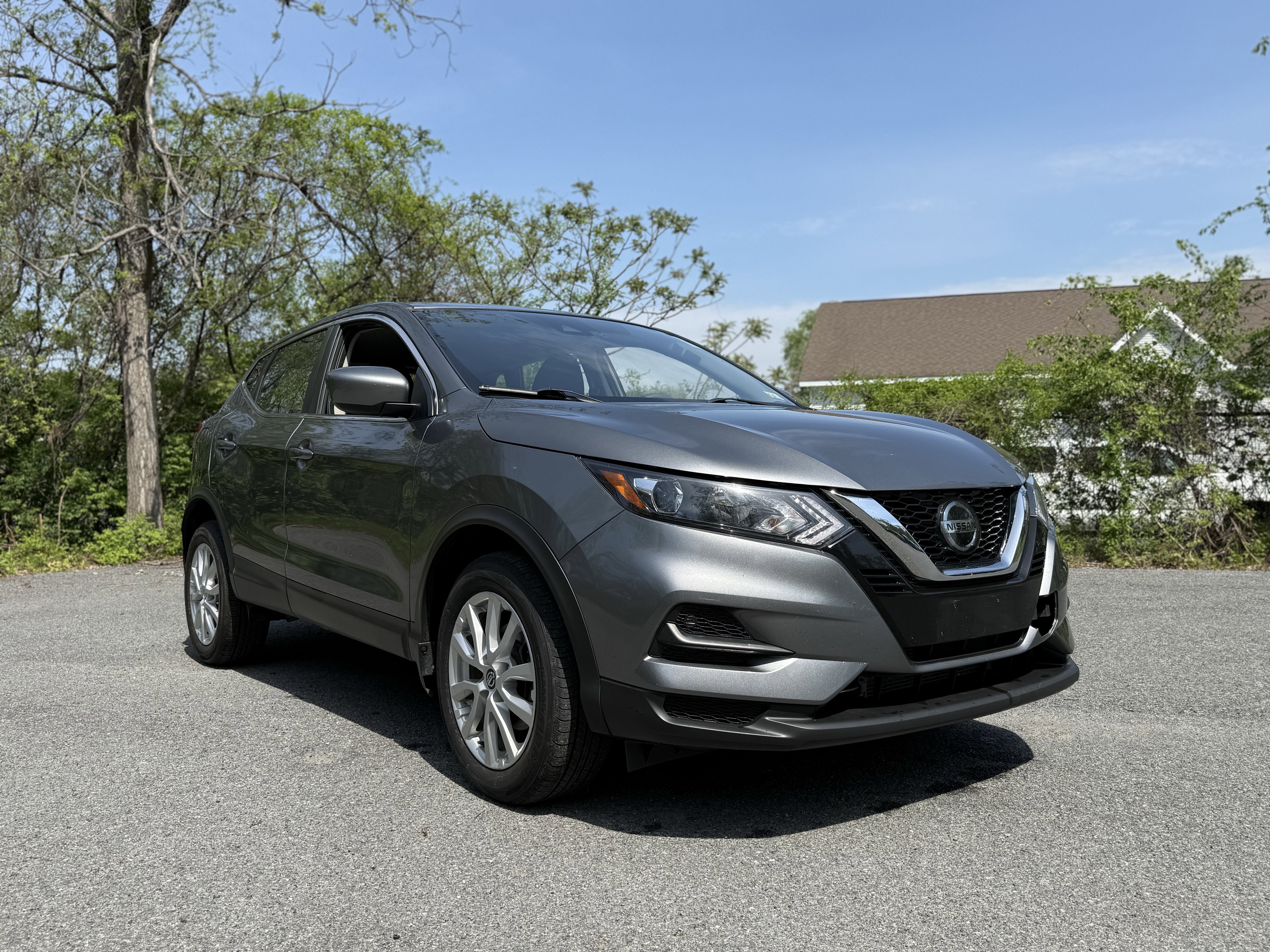 2022 Nissan Rogue Sport S