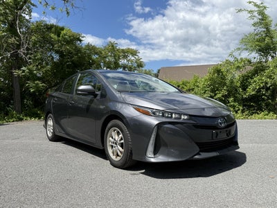 2022 Toyota Prius Prime LE