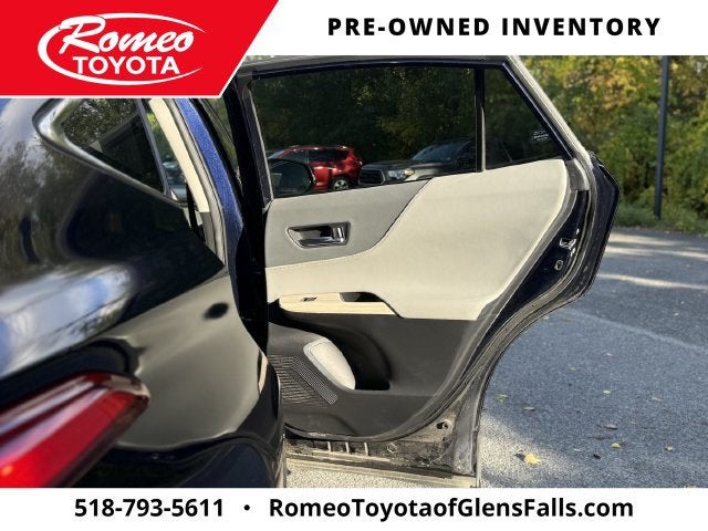 2021 Toyota Venza XLE