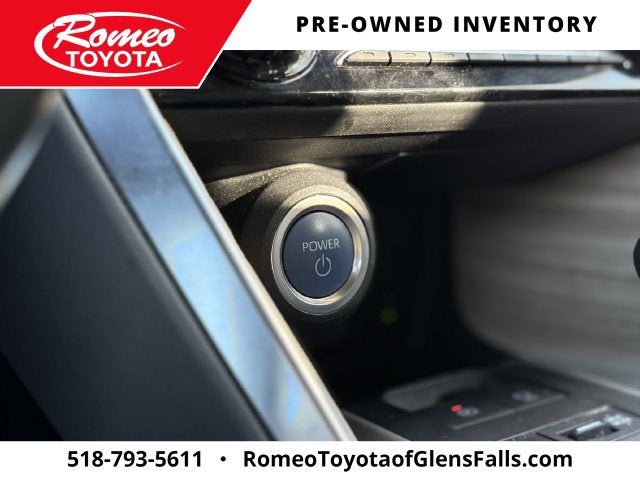 2021 Toyota Venza XLE