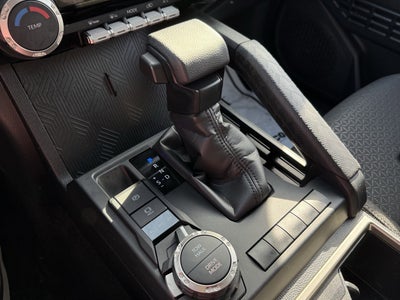 2025 Toyota 4Runner Base