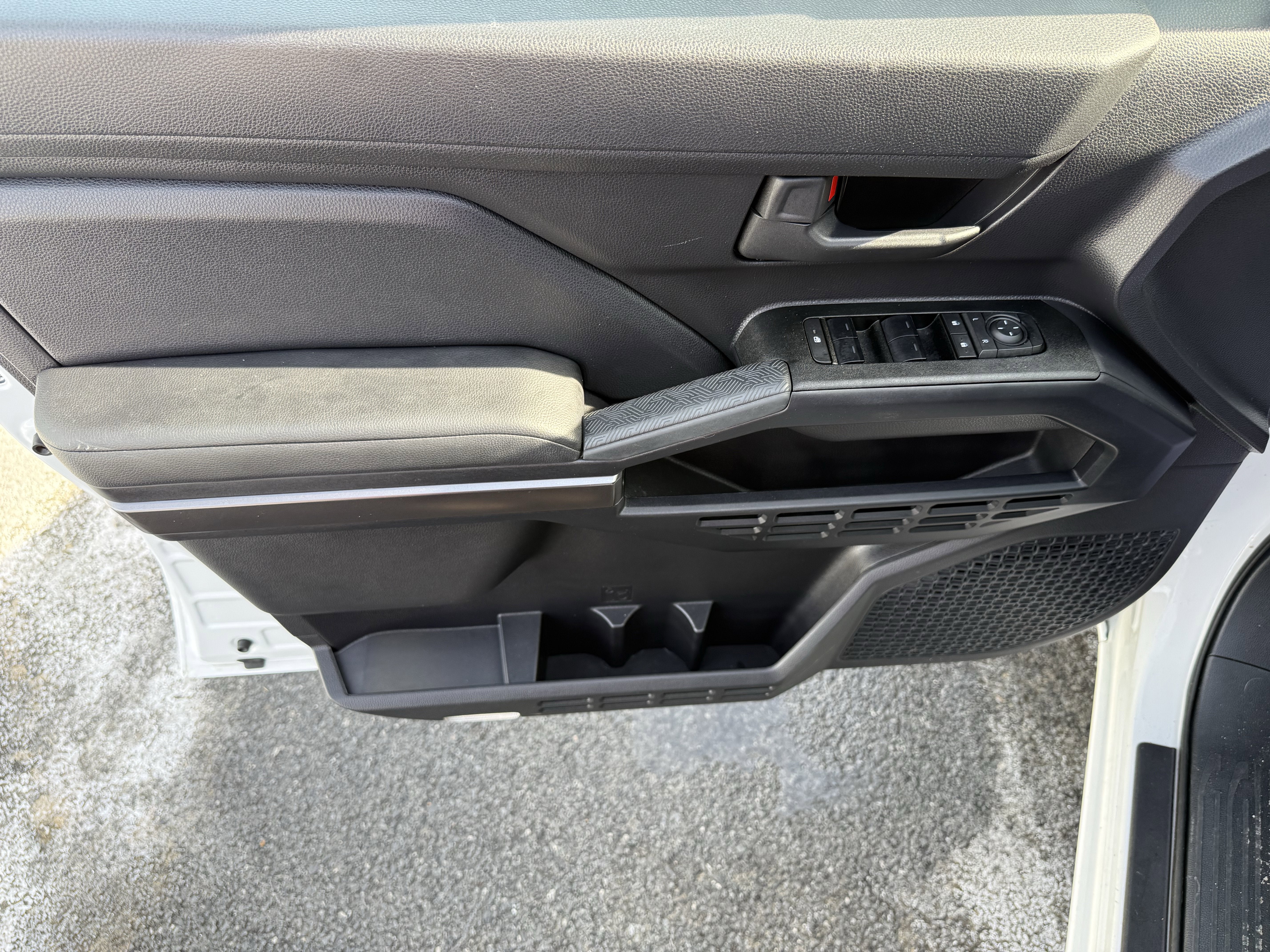 2025 Toyota 4Runner Base