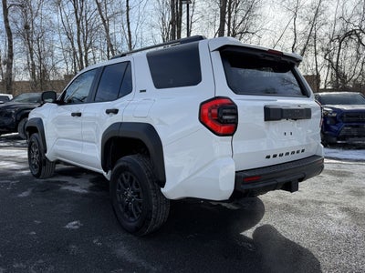 2025 Toyota 4Runner Base