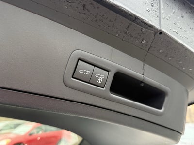 2025 Lexus UX 300h Premium