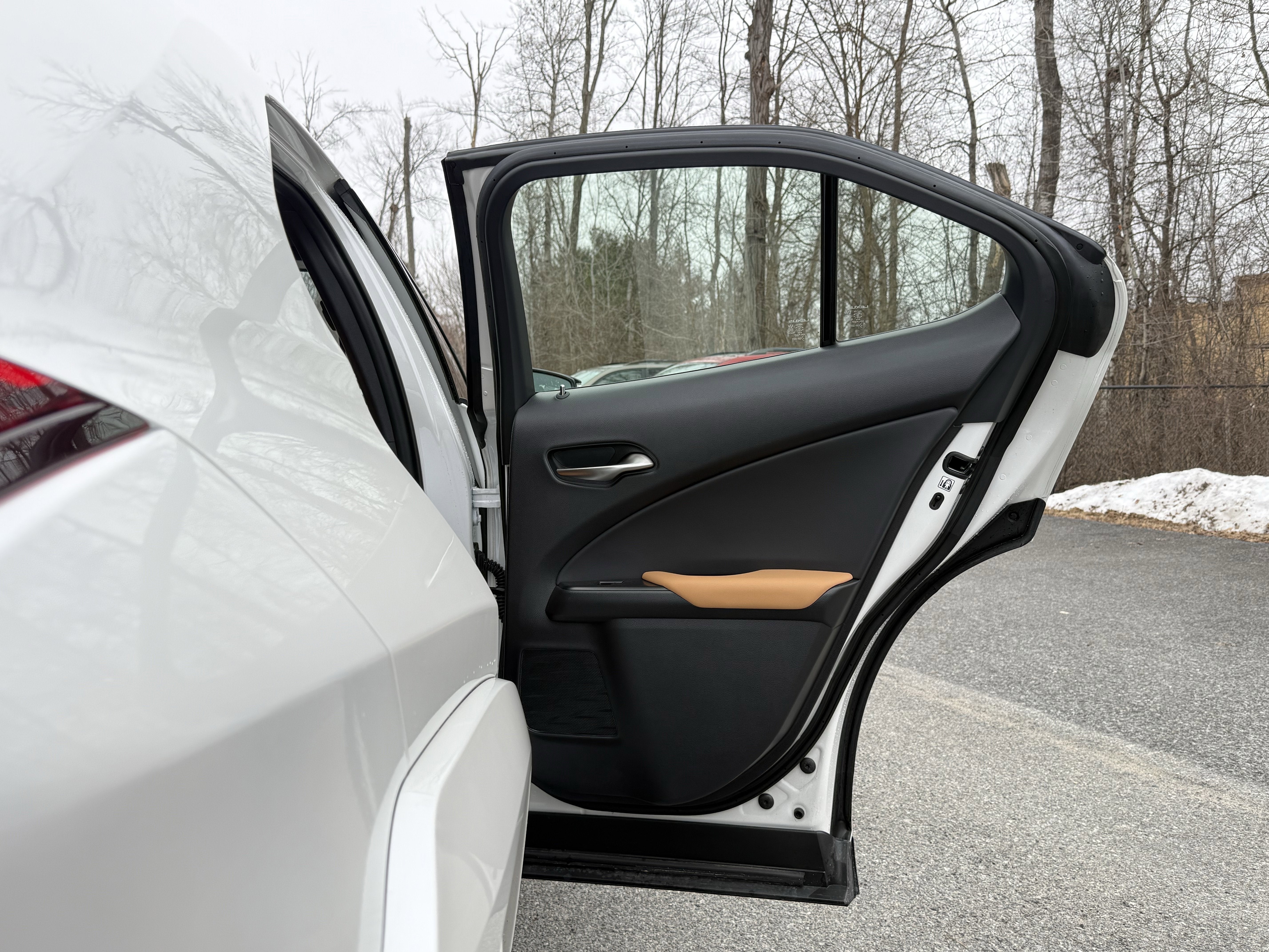 2025 Lexus UX 300h Premium