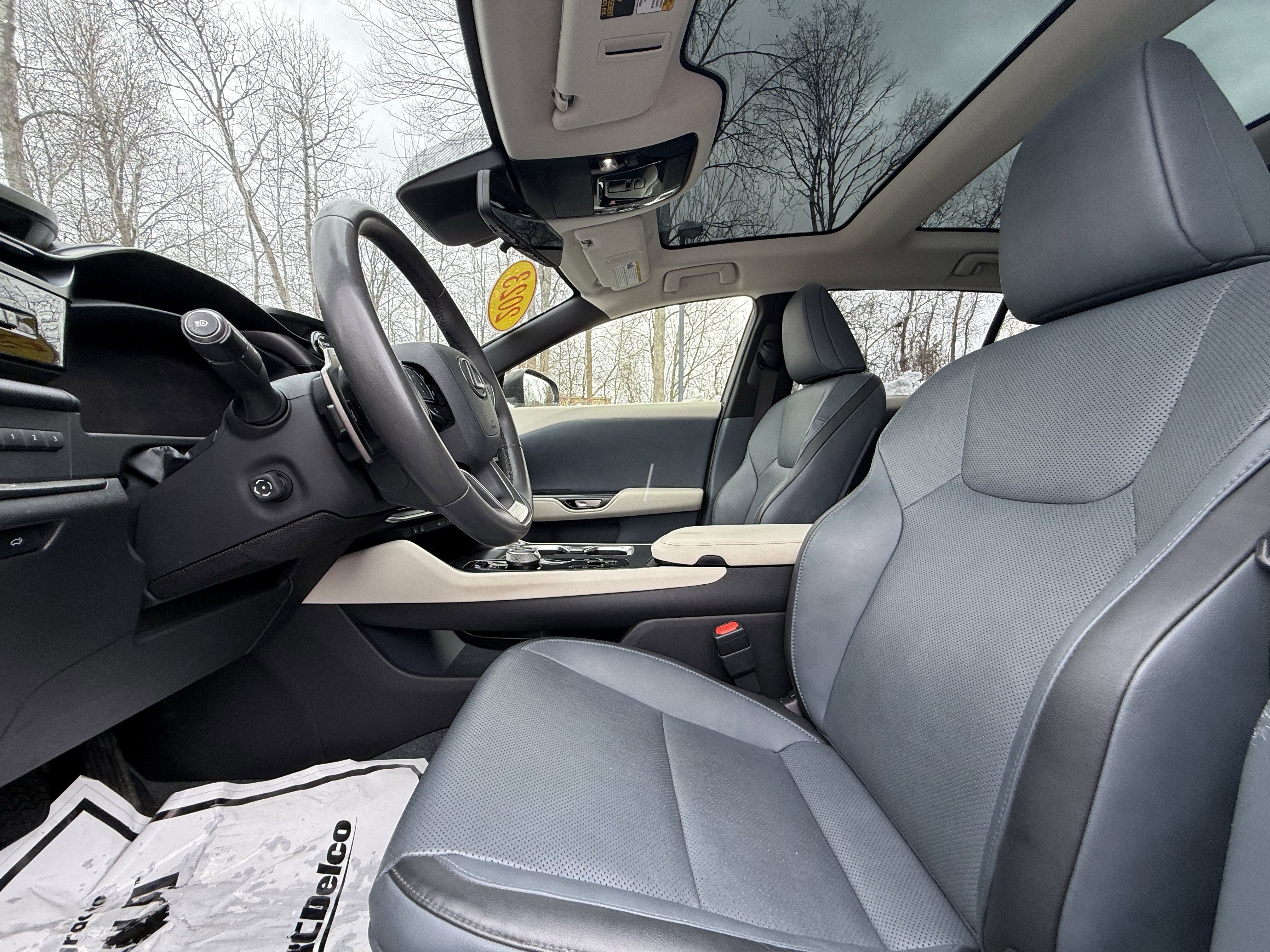 2023 Lexus RZ 450e Premium