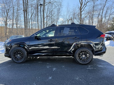 2022 Toyota RAV4 Hybrid SE