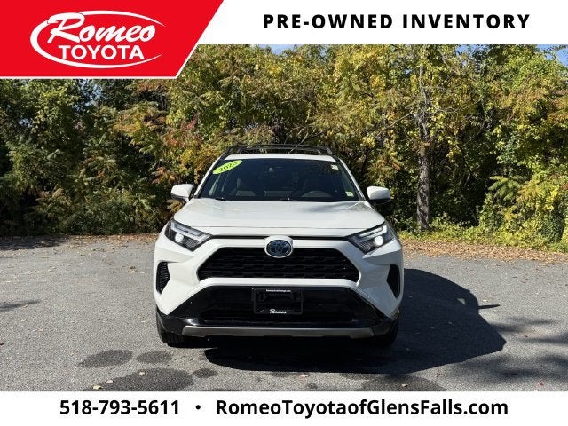 2023 Toyota RAV4 Hybrid SE