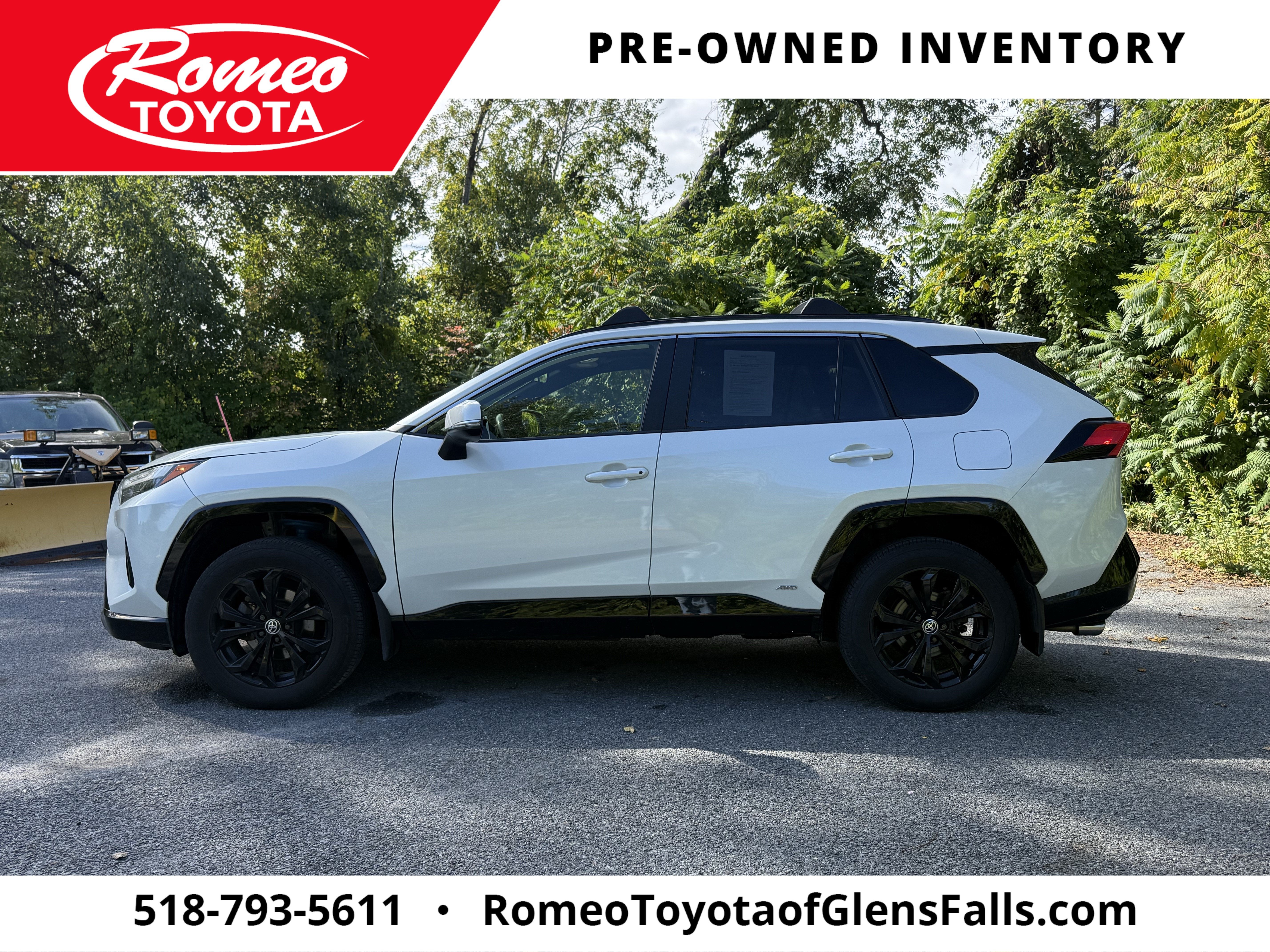 2023 Toyota RAV4 Hybrid SE