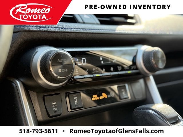 2023 Toyota RAV4 Hybrid SE