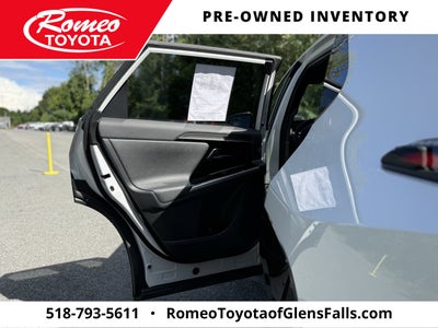 2025 Toyota bZ4X XLE