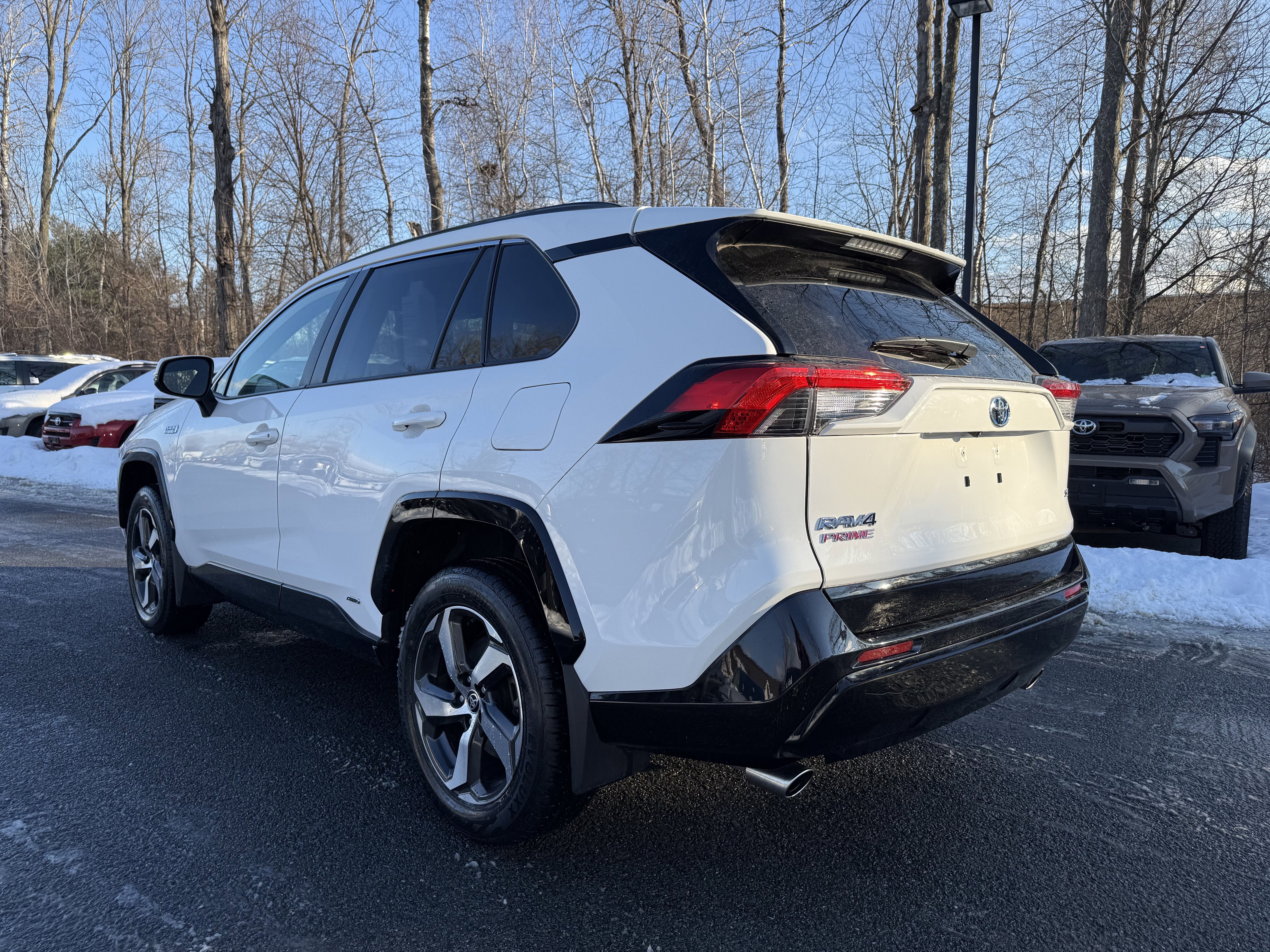 2023 Toyota RAV4 Prime SE