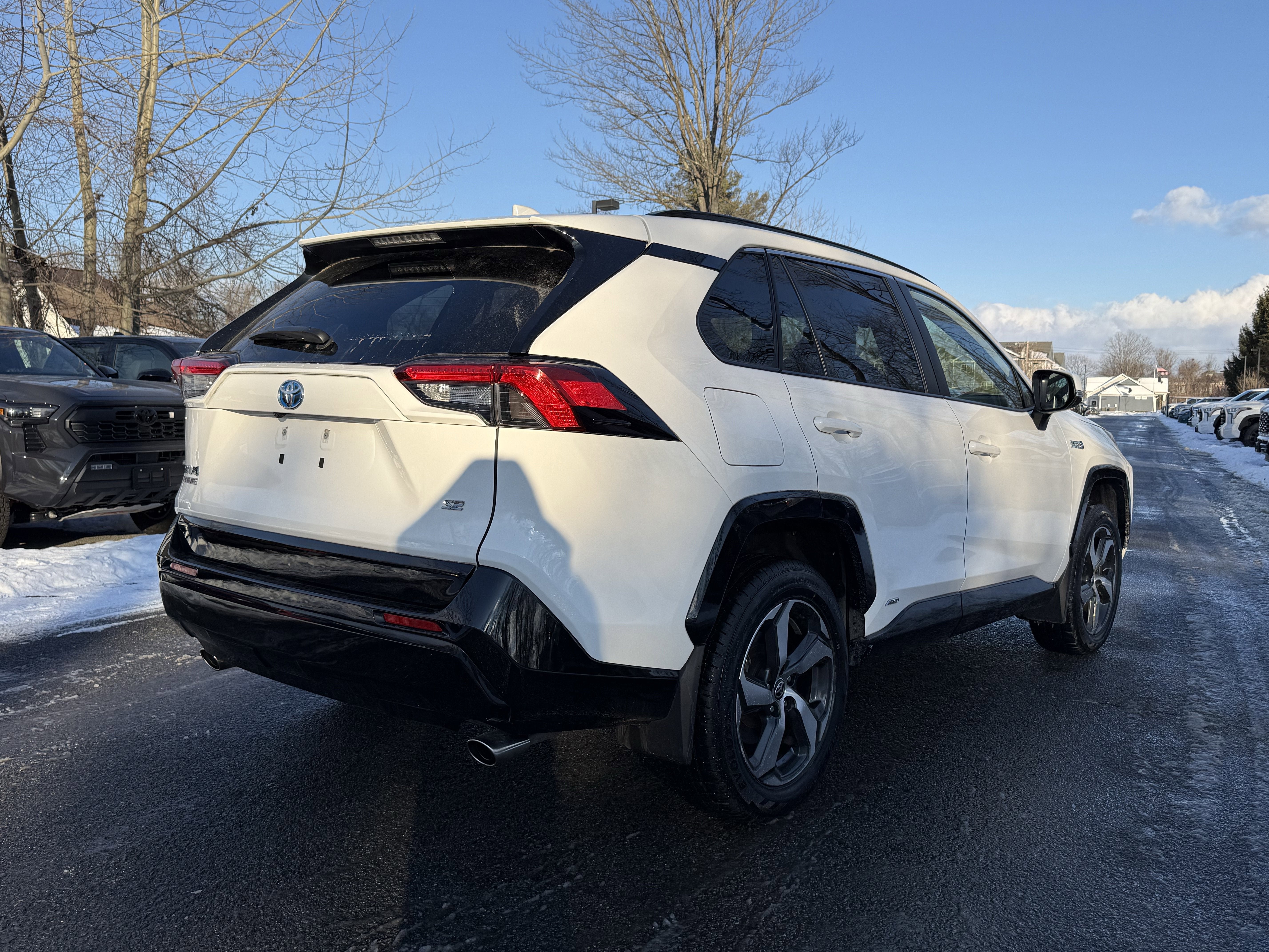 2023 Toyota RAV4 Prime SE