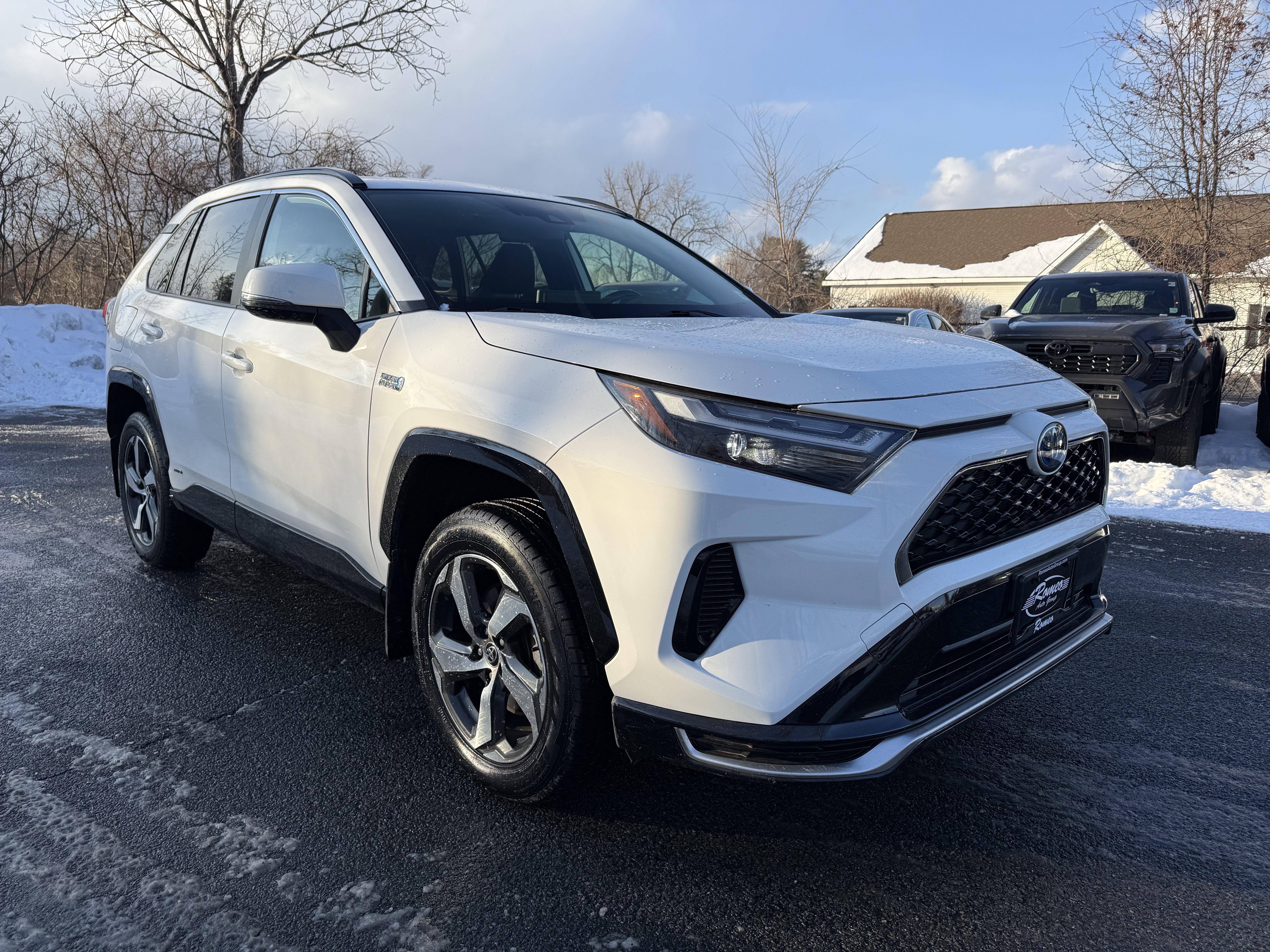 2023 Toyota RAV4 Prime SE