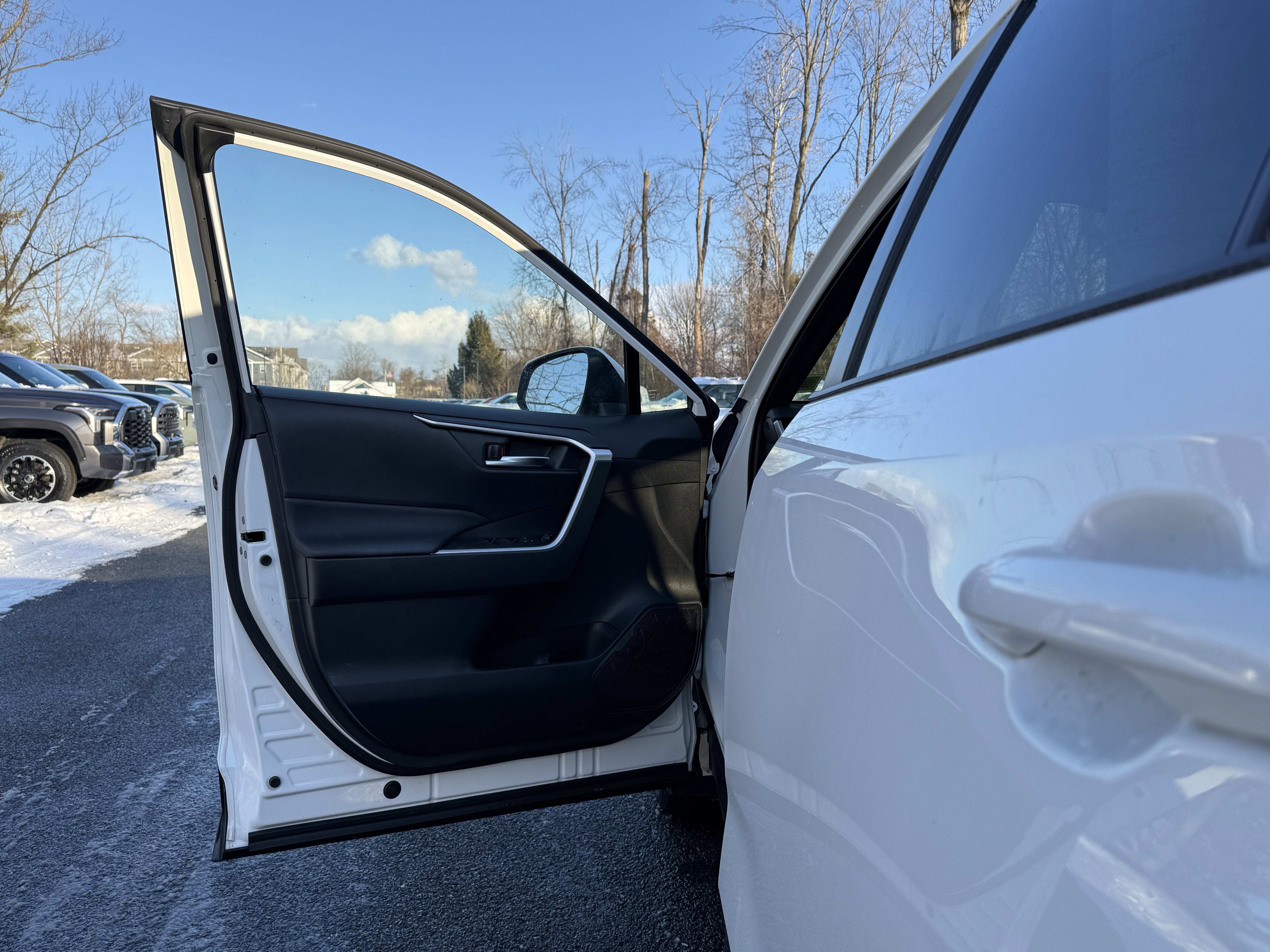 2023 Toyota RAV4 Prime SE