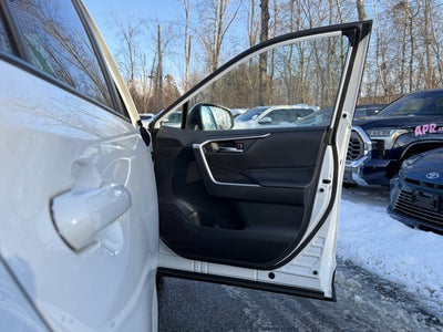 2023 Toyota RAV4 Prime SE