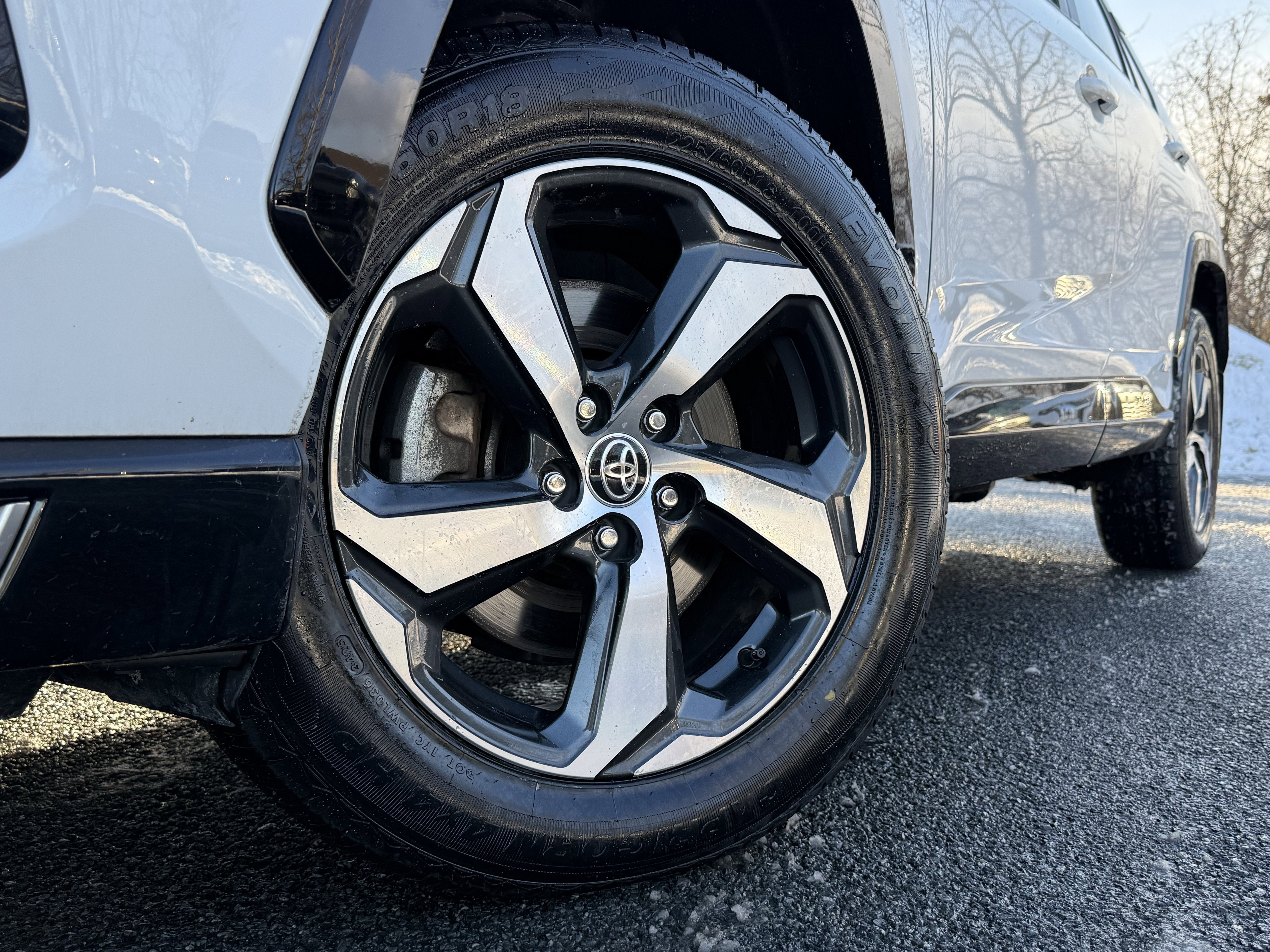 2023 Toyota RAV4 Prime SE