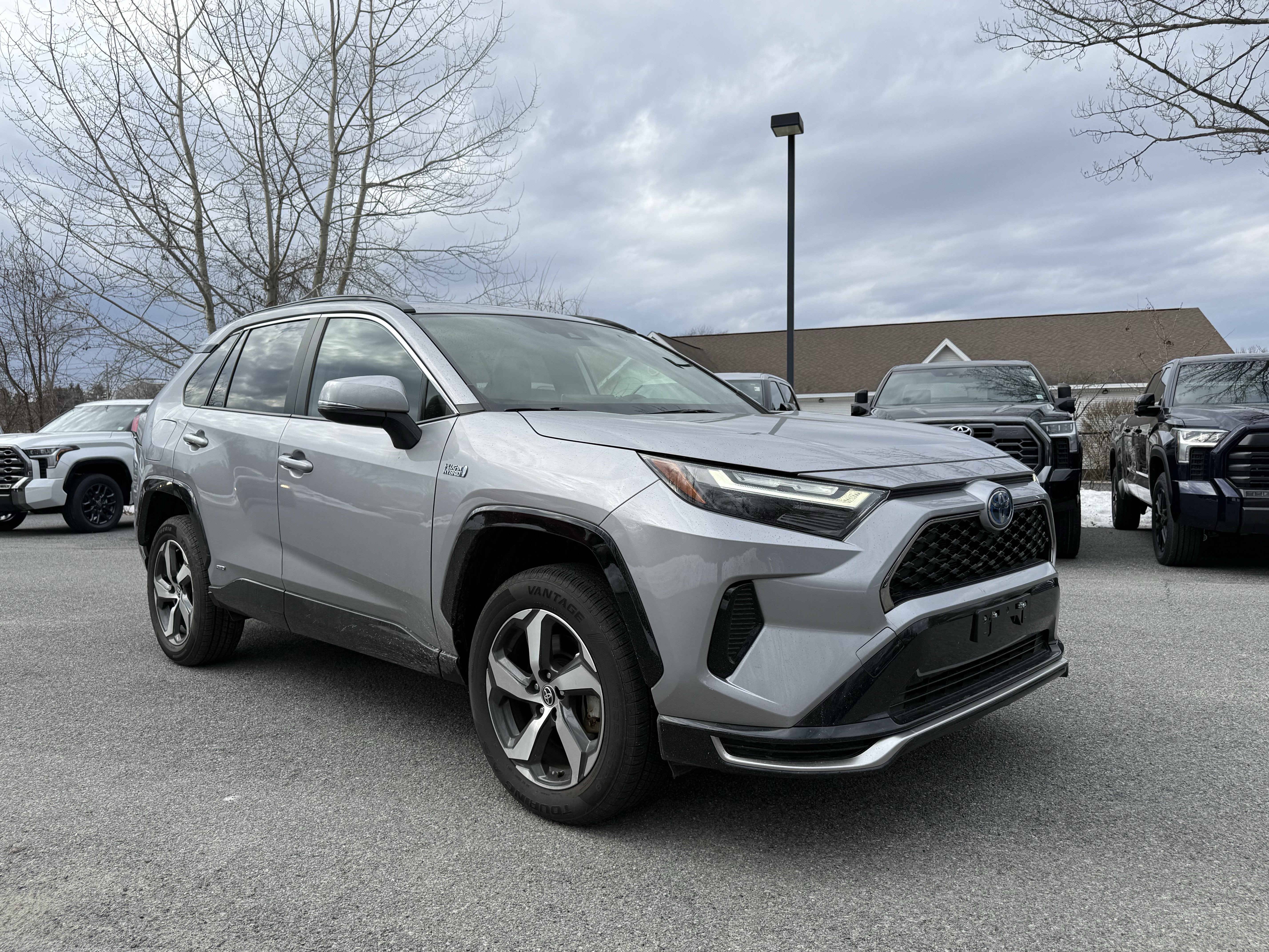 2023 Toyota RAV4 Prime SE