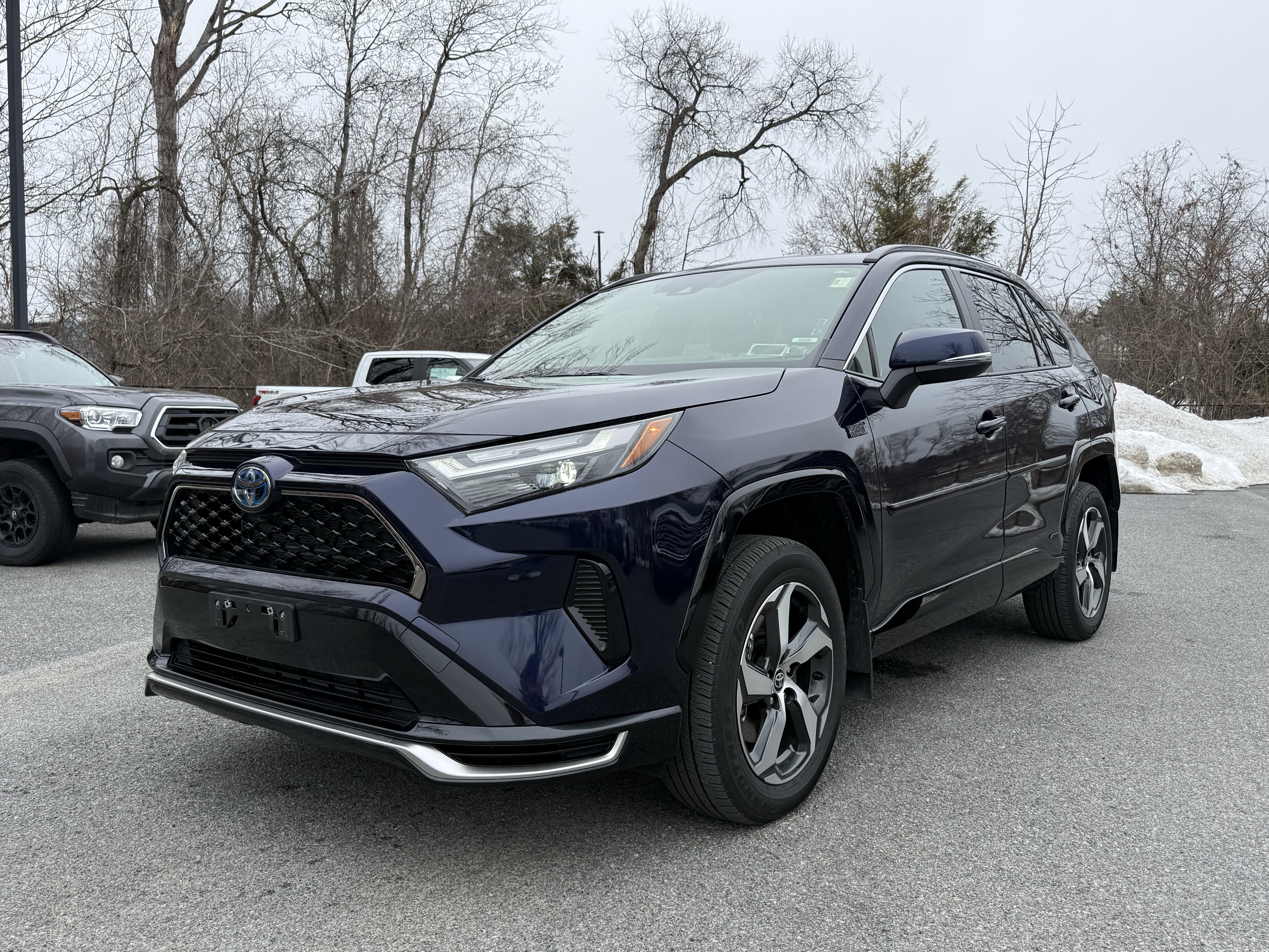 2024 Toyota RAV4 Prime SE