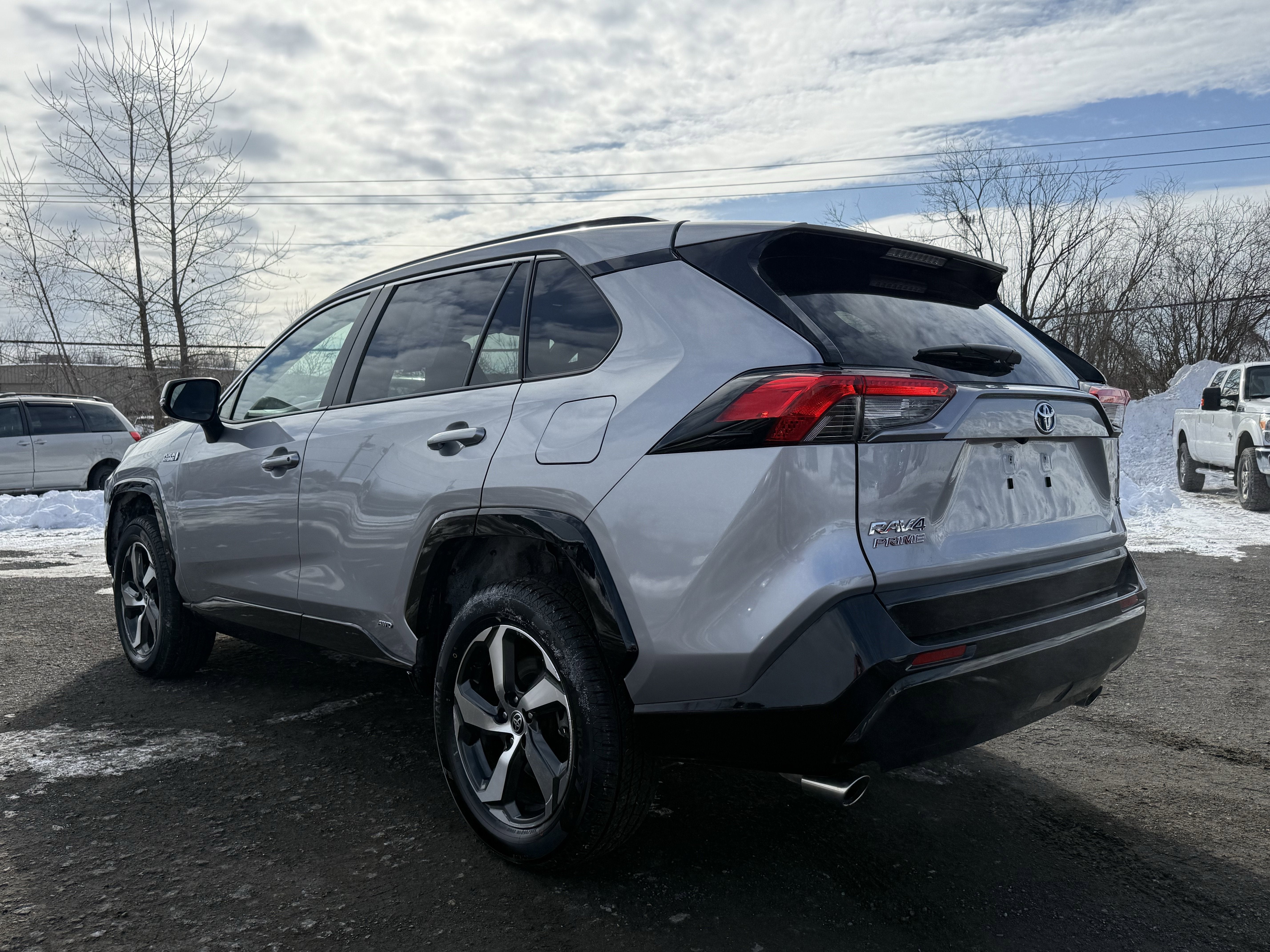 2023 Toyota RAV4 Prime SE