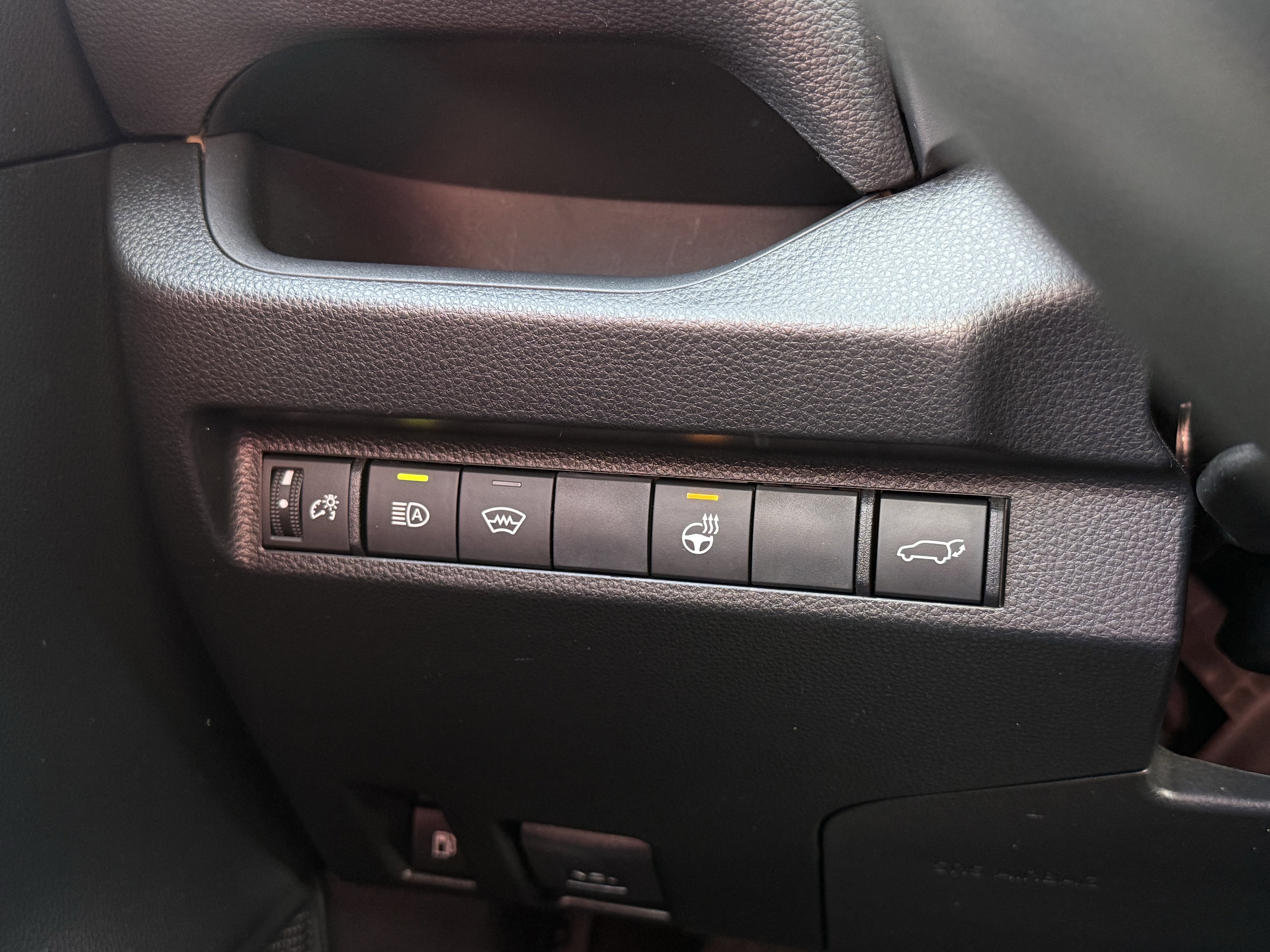 2023 Toyota RAV4 Prime SE