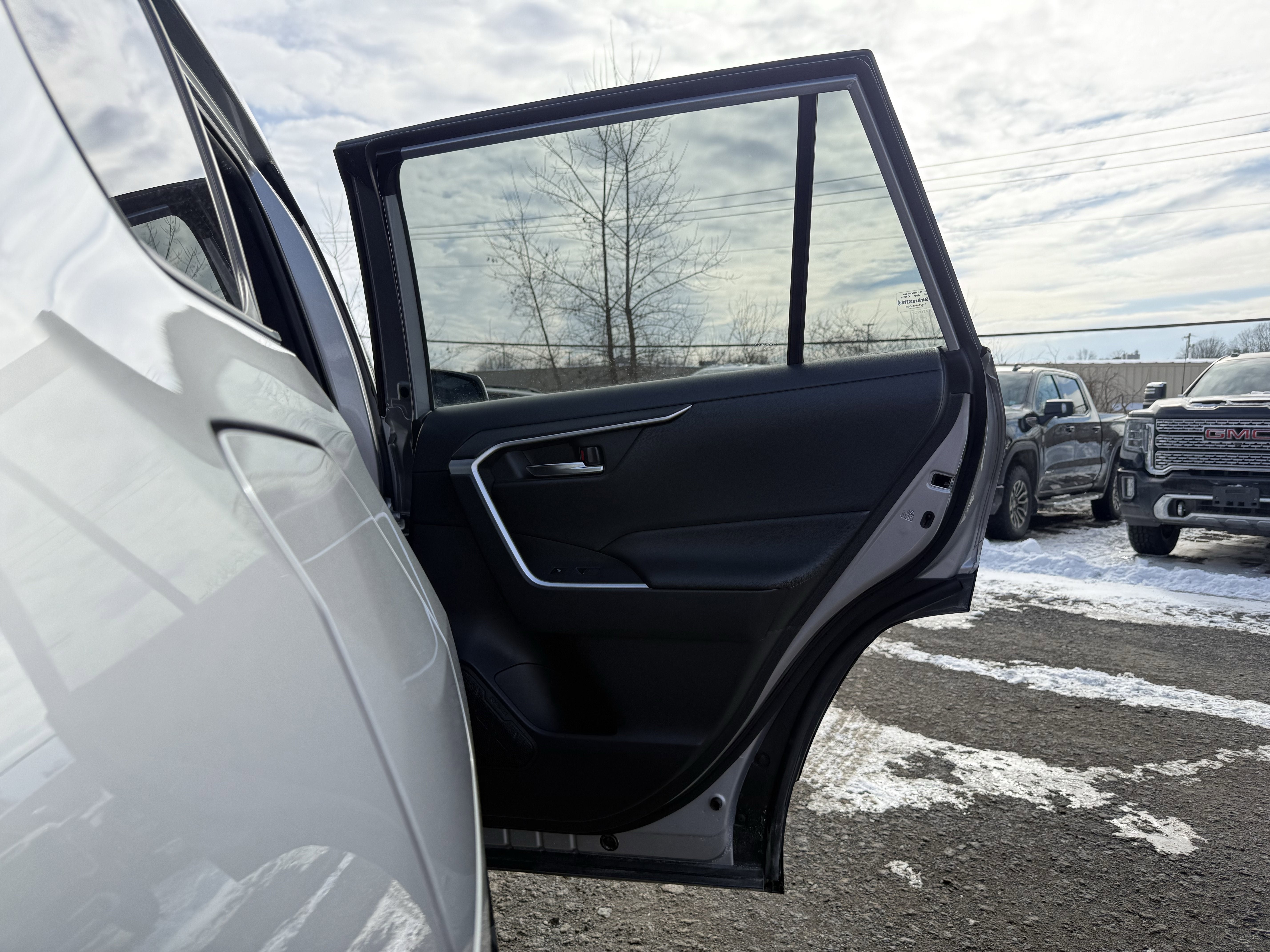 2023 Toyota RAV4 Prime SE