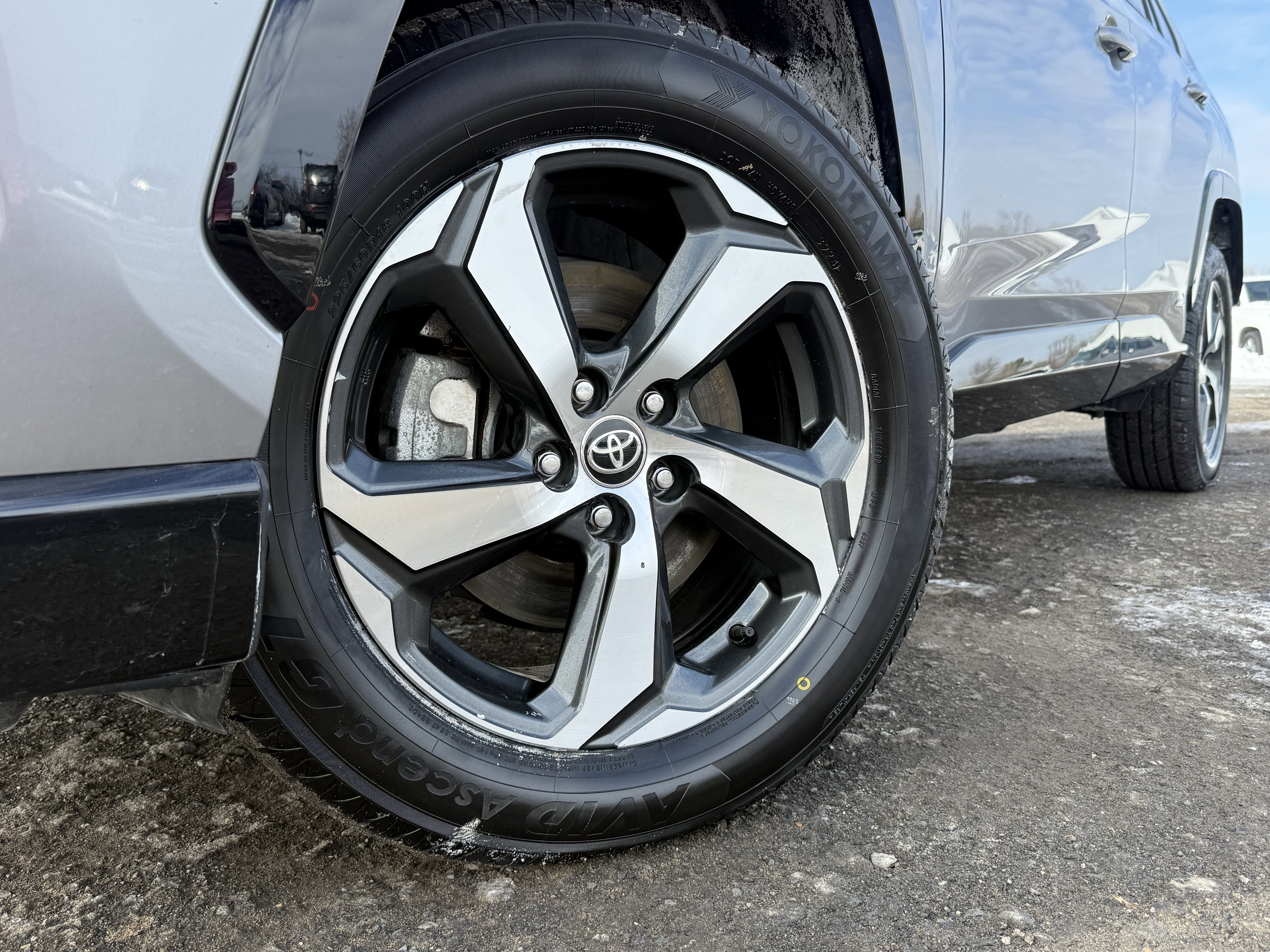 2023 Toyota RAV4 Prime SE