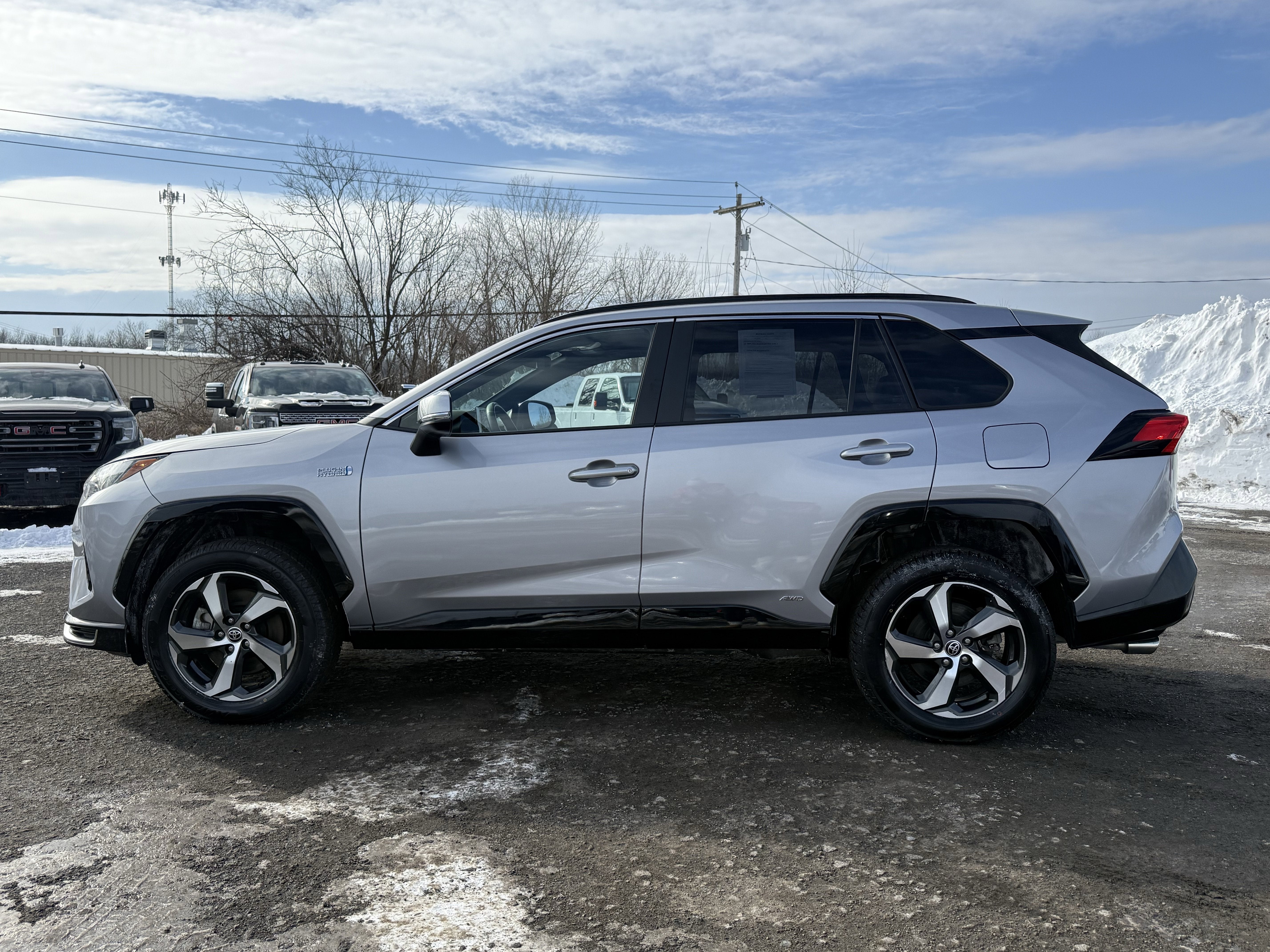 2023 Toyota RAV4 Prime SE
