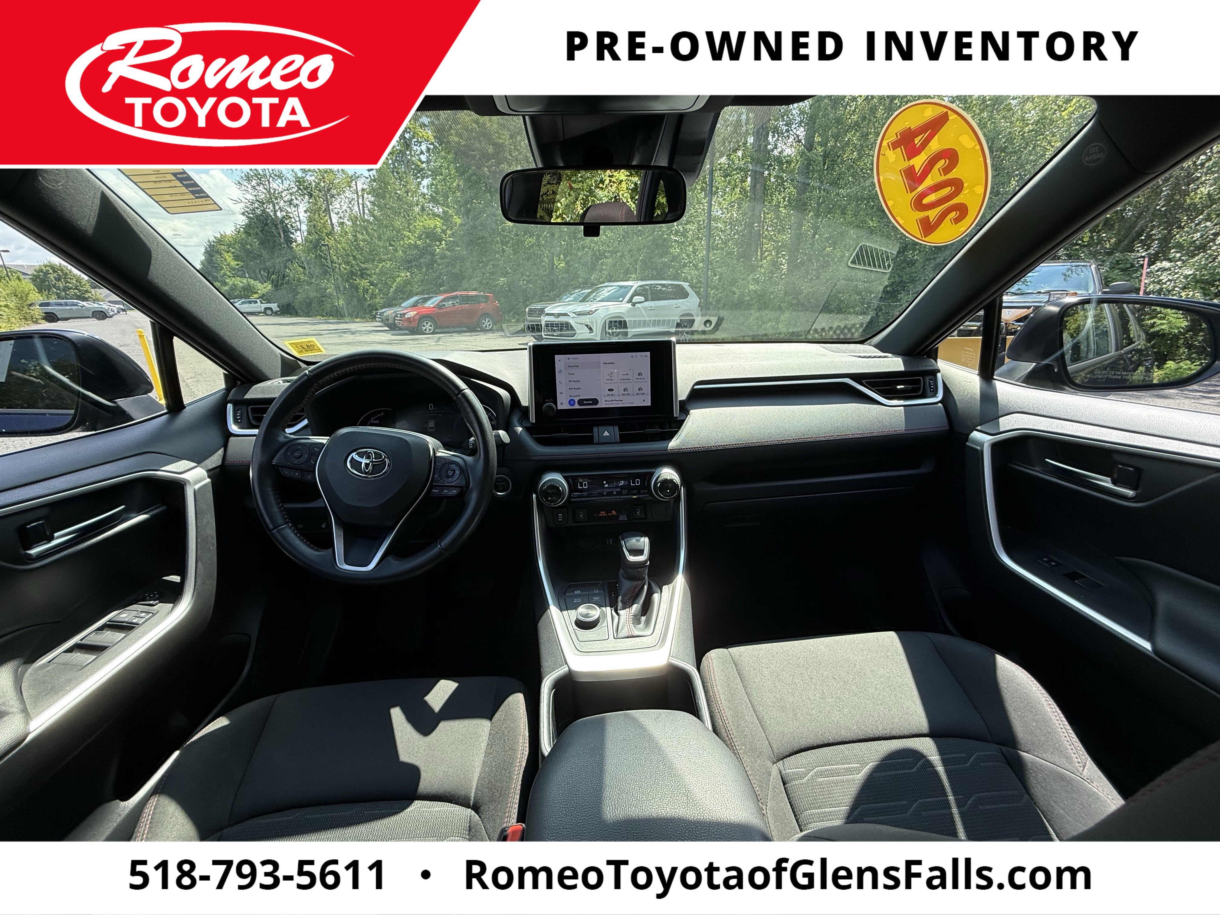 2024 Toyota RAV4 Prime SE