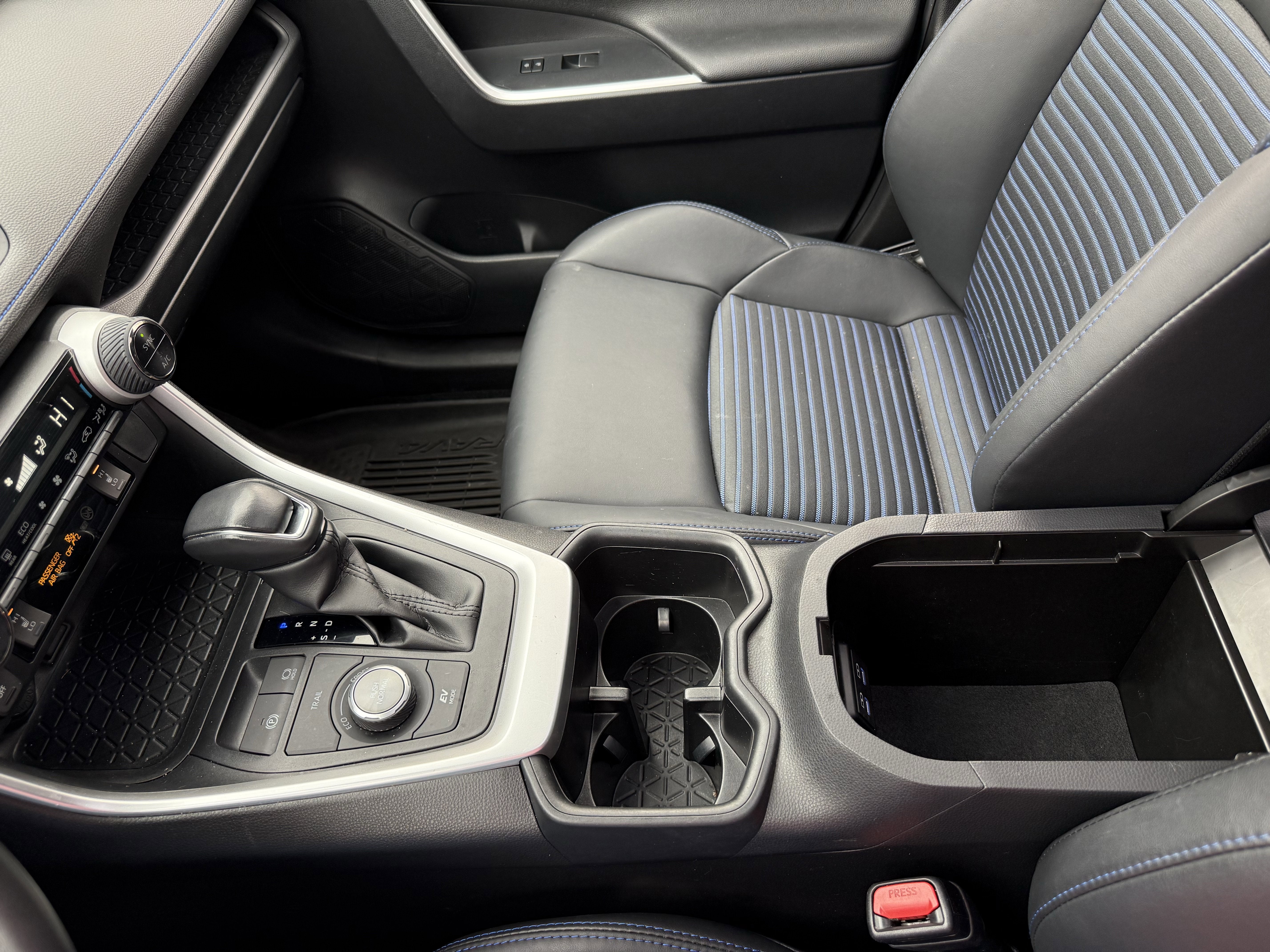 2022 Toyota RAV4 Hybrid XSE