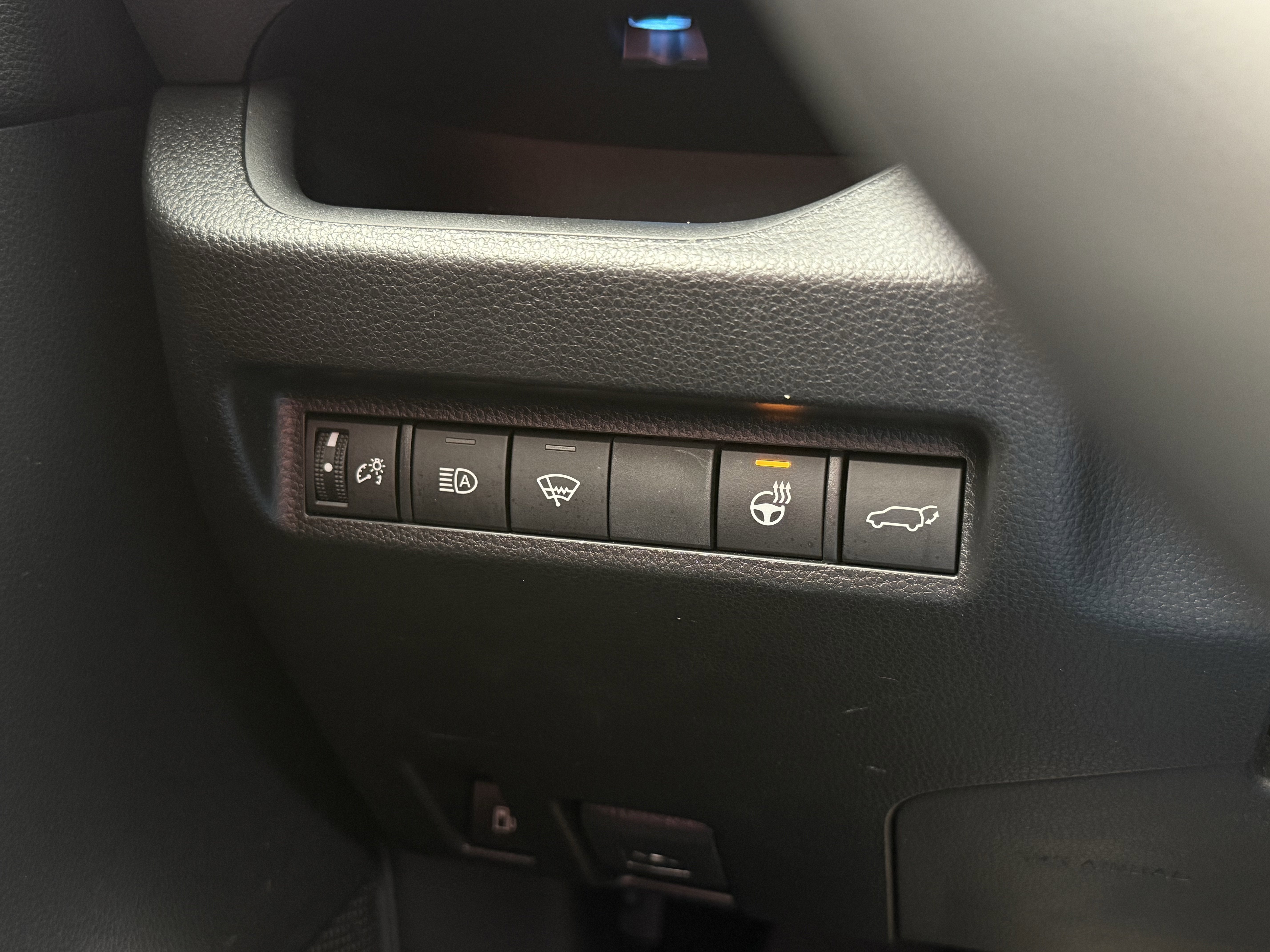 2022 Toyota RAV4 Hybrid XSE