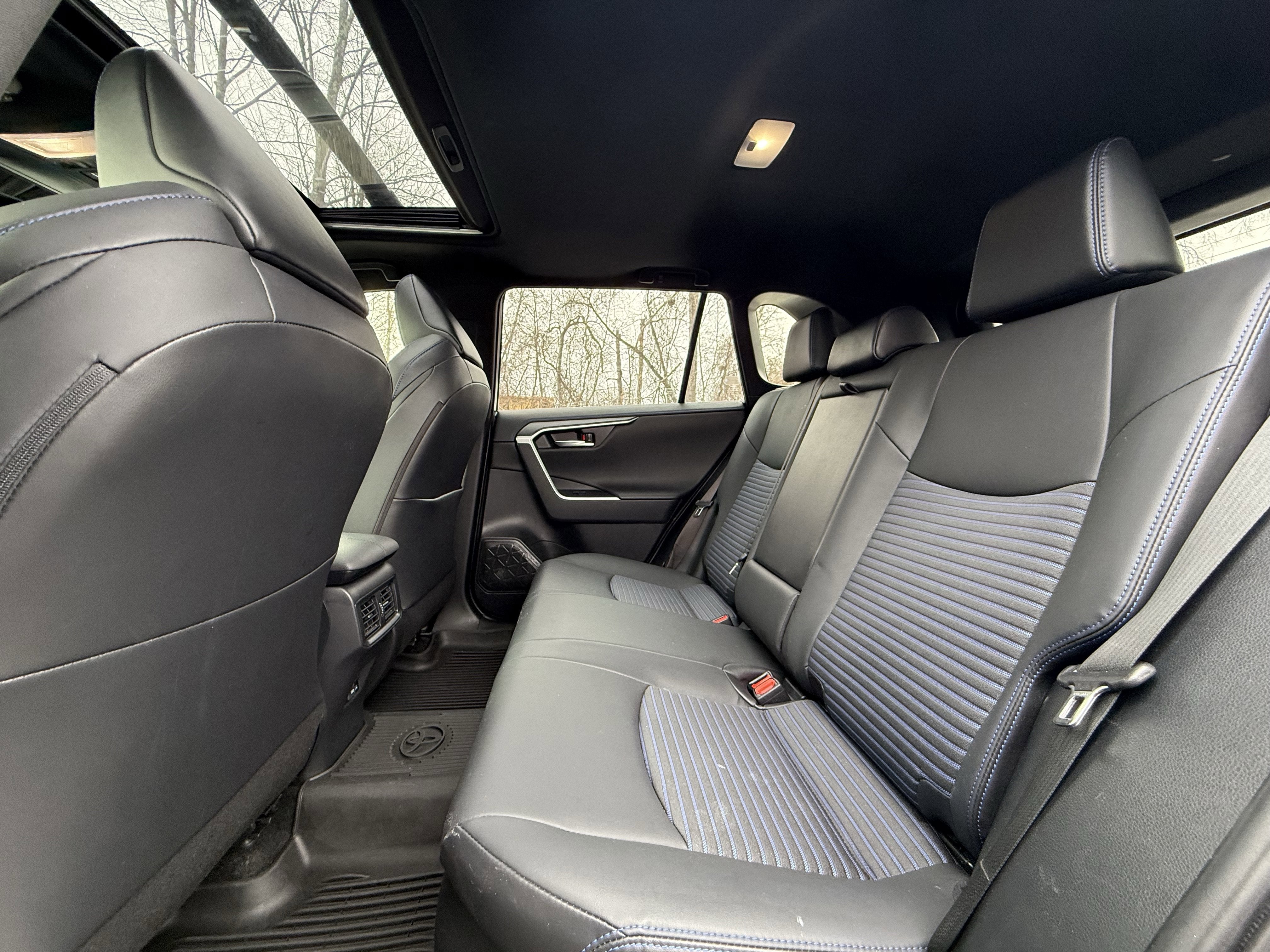 2022 Toyota RAV4 Hybrid XSE