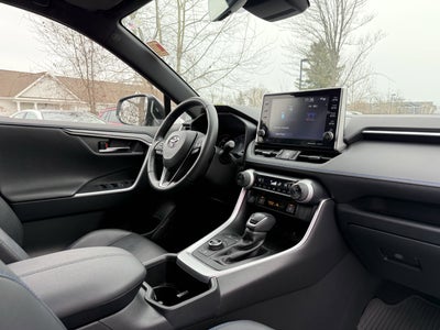 2022 Toyota RAV4 Hybrid XSE