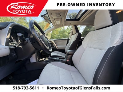 2016 Toyota RAV4 Hybrid XLE