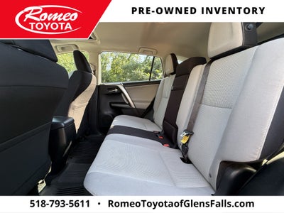 2016 Toyota RAV4 Hybrid XLE