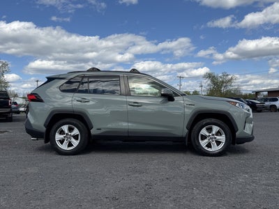 2020 Toyota RAV4 Hybrid XLE