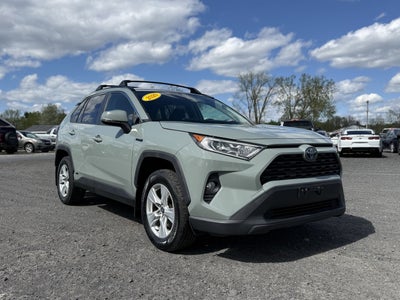 2020 Toyota RAV4 Hybrid XLE