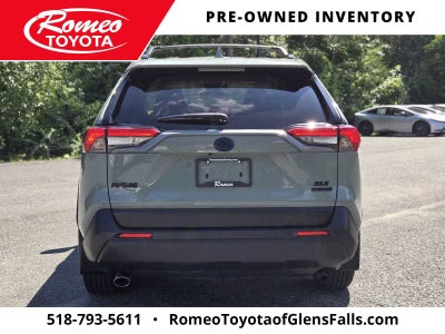 2020 Toyota RAV4 Hybrid XLE