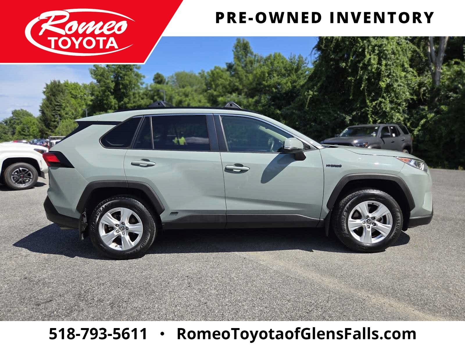 2020 Toyota RAV4 Hybrid XLE