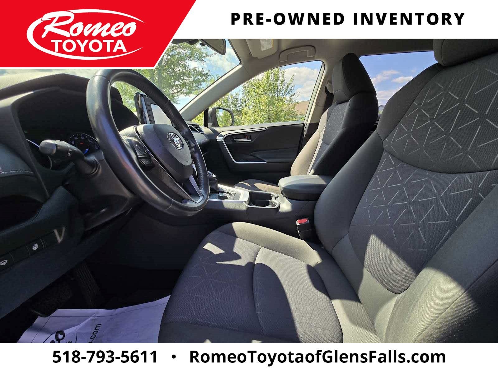 2020 Toyota RAV4 Hybrid XLE