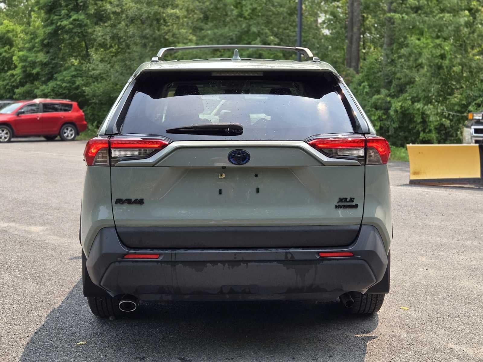 2020 Toyota RAV4 Hybrid XLE