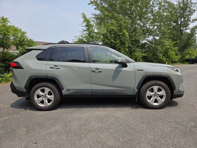 2020 Toyota RAV4 Hybrid XLE