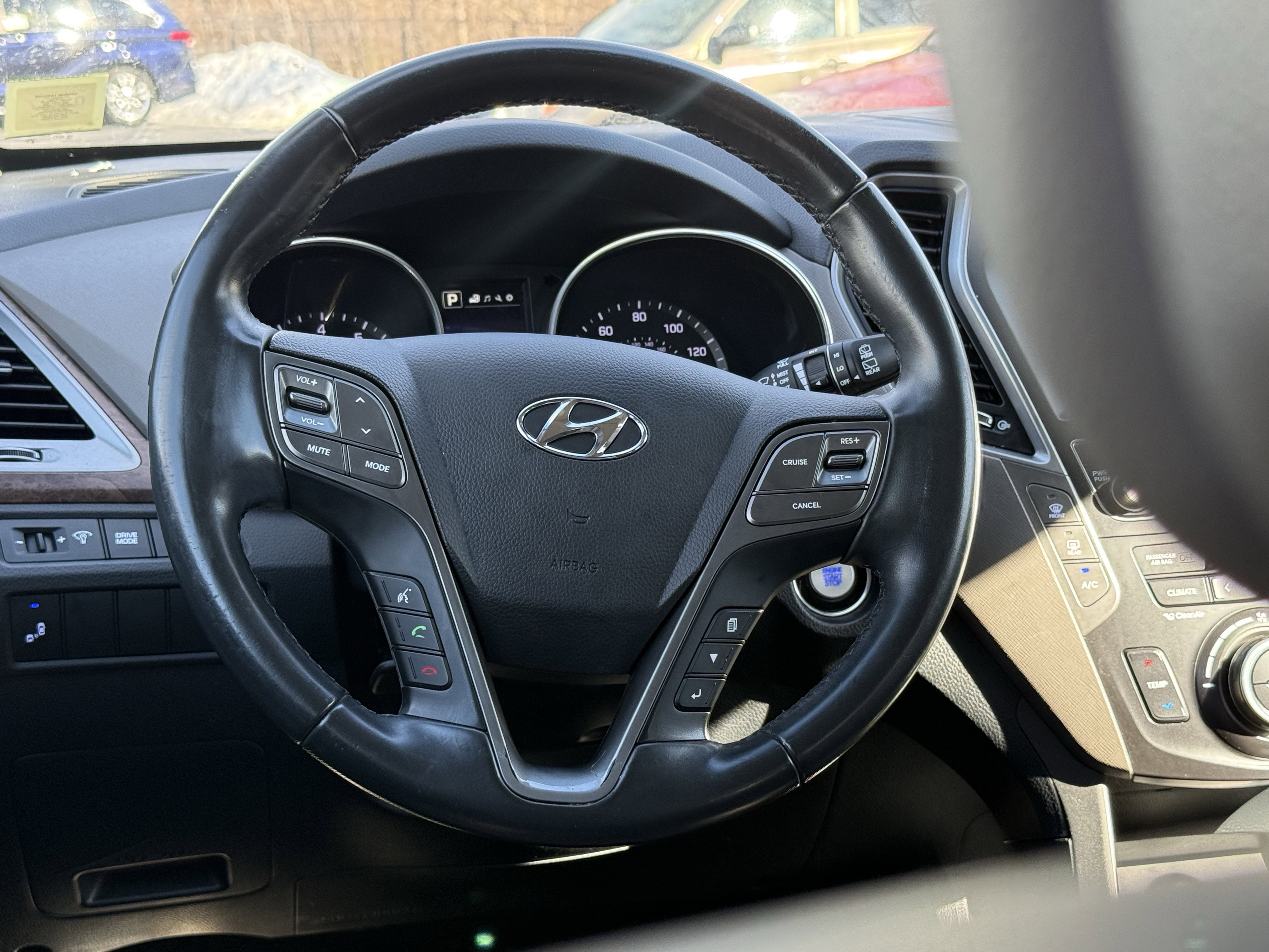 2017 Hyundai Santa Fe SE