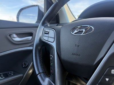 2017 Hyundai Santa Fe SE