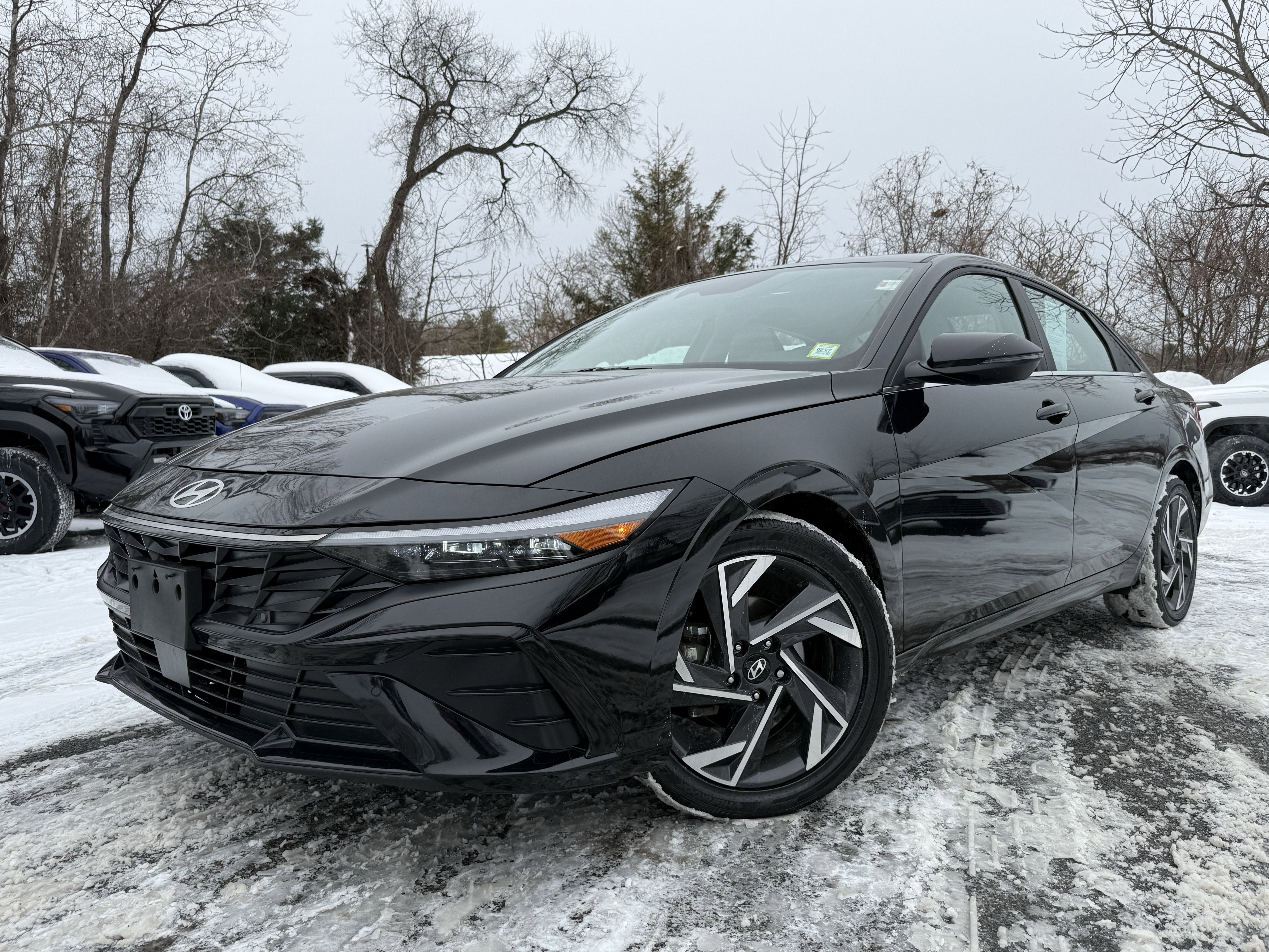 2024 Hyundai Elantra Hybrid Limited