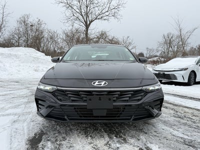 2024 Hyundai Elantra Hybrid Limited